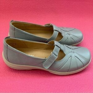 hotter womens nirvana II grey flat leather shoes US Size 7